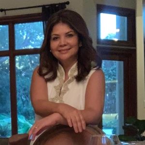 Meet your Posher, Linda